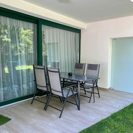 Villa Bauhaus Wellness Apartman Fsz. 1 Siófok Exterior foto