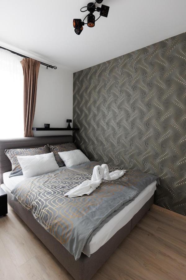 Villa Bauhaus Wellness Apartman Fsz. 1 Siófok Exterior foto